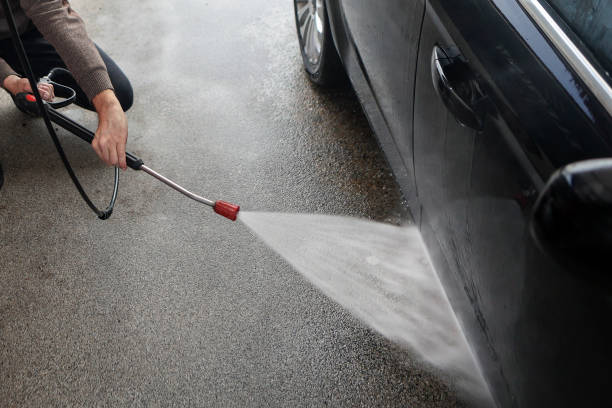 Best Concrete Pressure Washing  in Irvine, CA